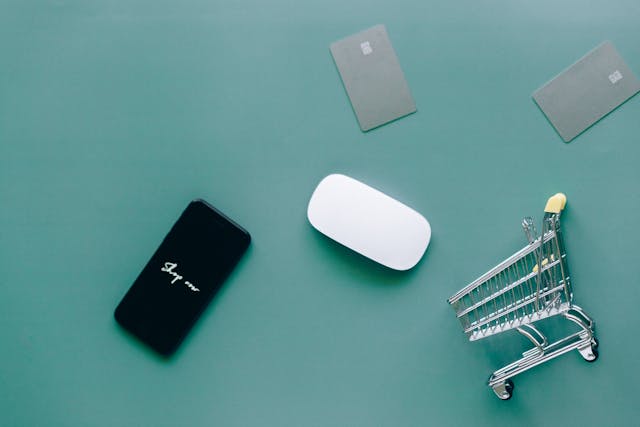 US Exempts Electronics from Retaliatory Tariffs